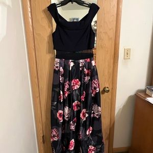 Off-the-shoulder Prom Dress